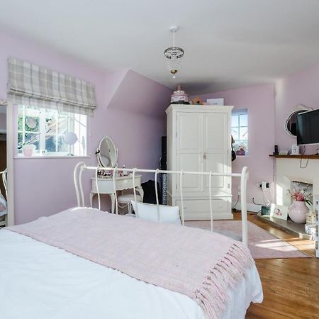 Pretty Country Home Dog Friendly On Request Henfield Eksteriør billede